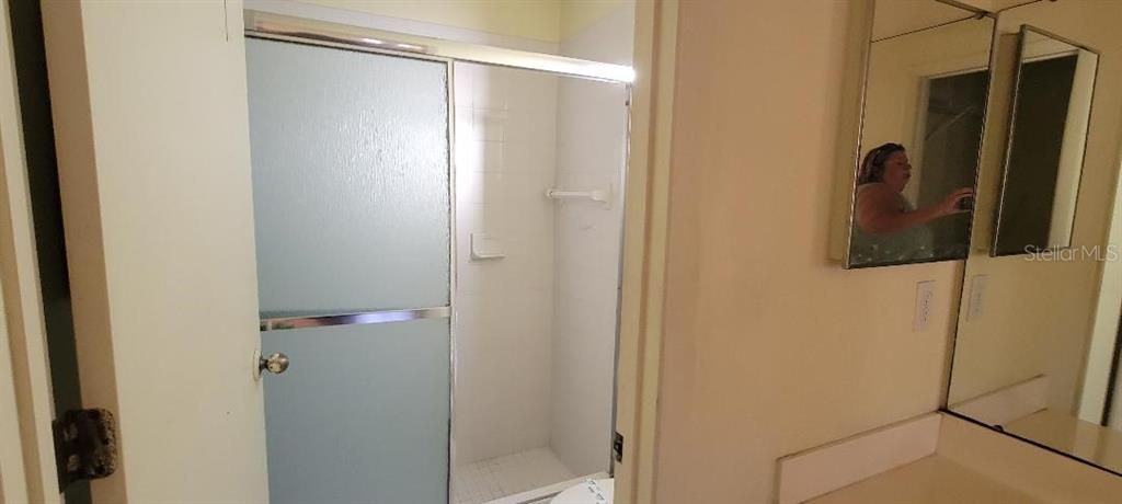 For Sale: $339,900 (3 beds, 2 baths, 1195 Square Feet)