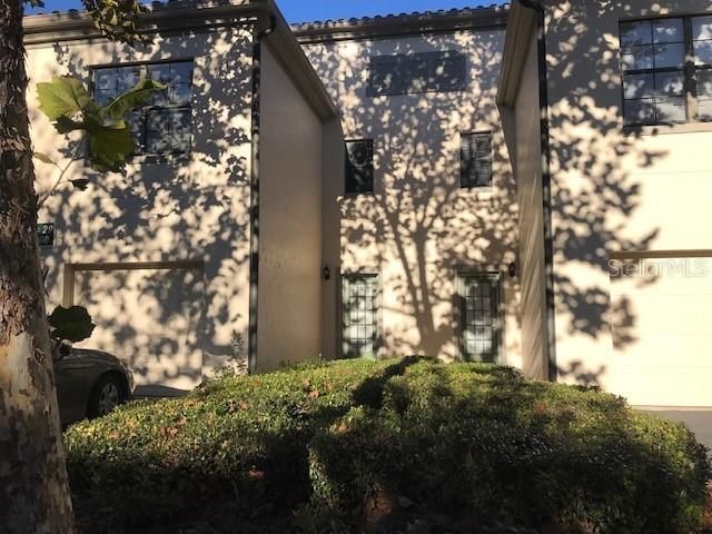 For Rent: $1,650 (1 beds, 1 baths, 792 Square Feet)