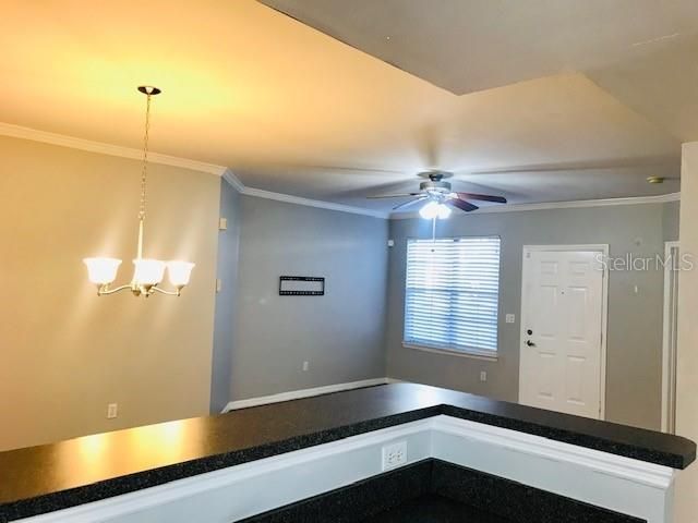 For Rent: $1,650 (1 beds, 1 baths, 792 Square Feet)