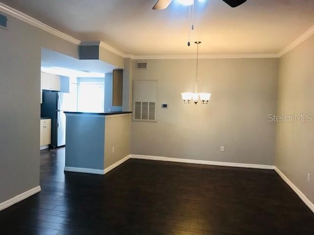 For Rent: $1,650 (1 beds, 1 baths, 792 Square Feet)