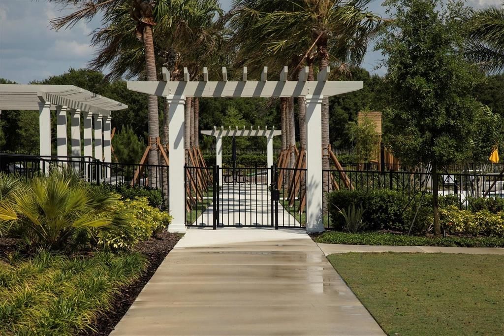 出租: $3,500 (3 贝兹, 2 浴室, 1764 平方英尺)