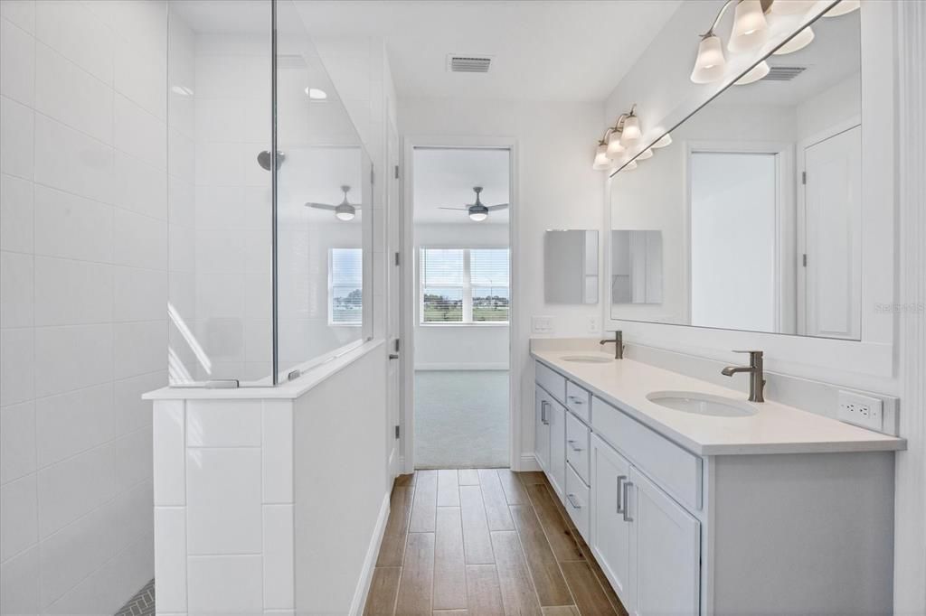 出租: $3,500 (3 贝兹, 2 浴室, 1764 平方英尺)