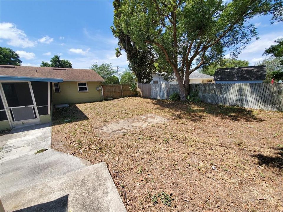 En Renta: $2,000 (3 camas, 2 baños, 1274 Pies cuadrados)