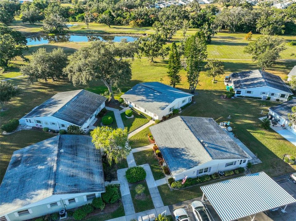 待售: $130,000 (2 贝兹, 2 浴室, 984 平方英尺)