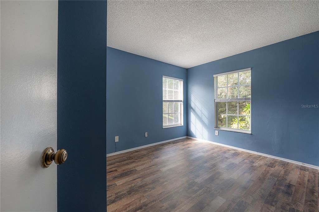 На продажу: $375,000 (3 спален, 2 ванн, 1124 Квадратных фут)