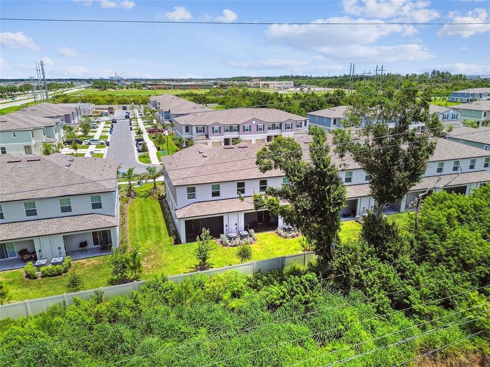 На продажу: $254,400 (2 спален, 2 ванн, 1532 Квадратных фут)