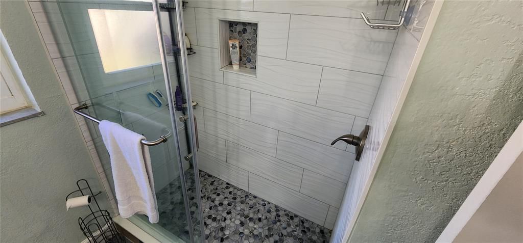 Active With Contract: $568,000 (4 beds, 3 baths, 2028 Square Feet)