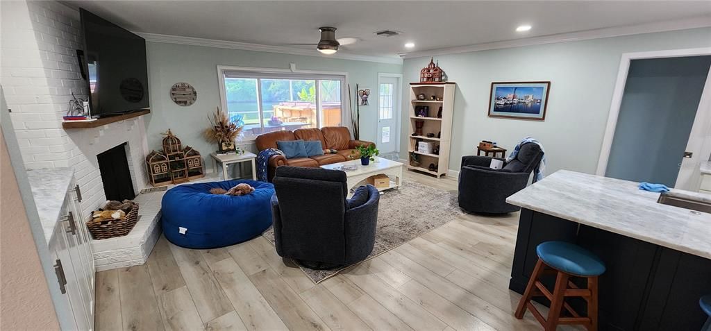 Active With Contract: $568,000 (4 beds, 3 baths, 2028 Square Feet)