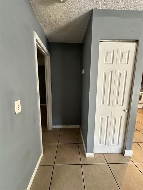 En Renta: $1,450 (2 camas, 1 baños, 1664 Pies cuadrados)