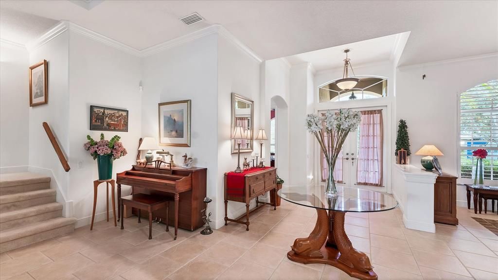 Activo con contrato: $1,425,000 (5 camas, 5 baños, 4882 Pies cuadrados)