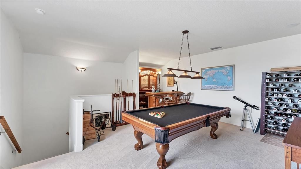 Activo con contrato: $1,425,000 (5 camas, 5 baños, 4882 Pies cuadrados)