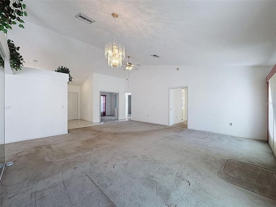 Active With Contract: $299,000 (3 beds, 2 baths, 1790 Square Feet)