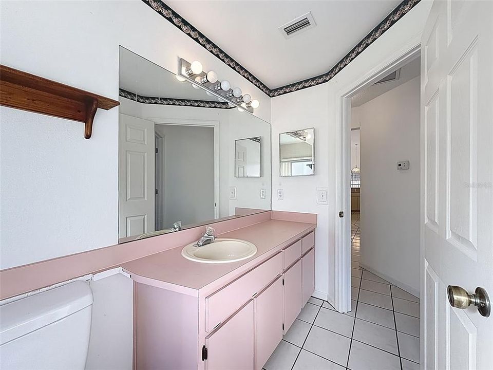 Active With Contract: $299,000 (3 beds, 2 baths, 1790 Square Feet)