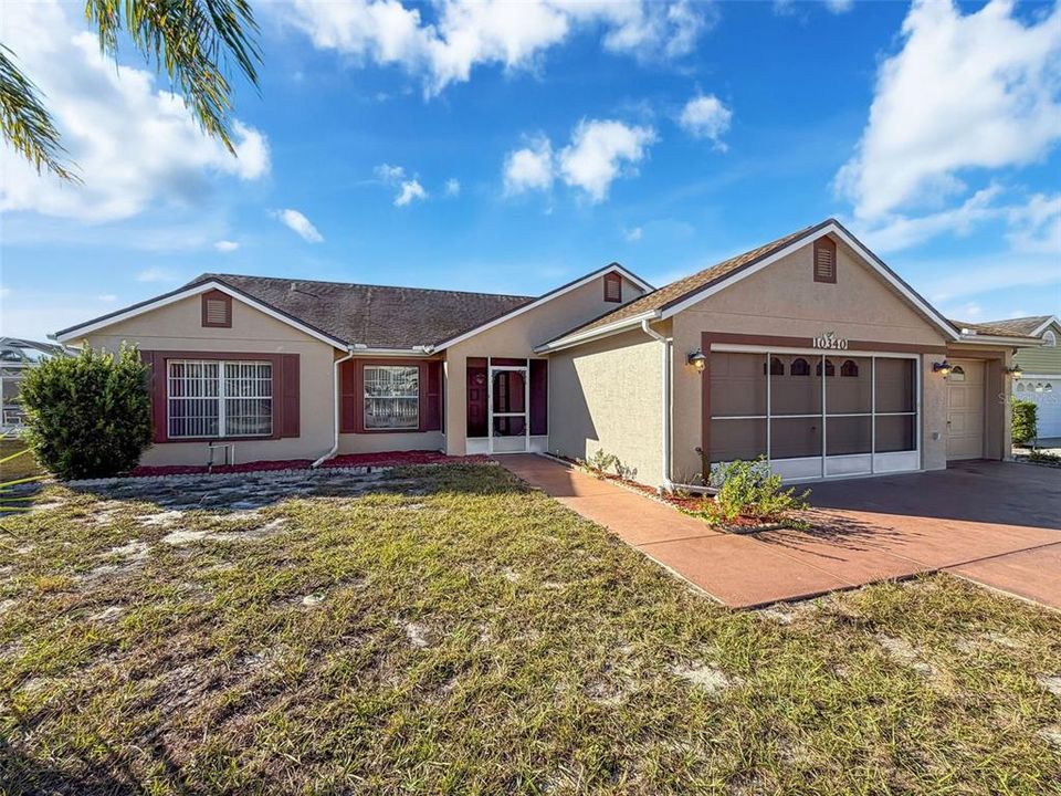 Active With Contract: $299,000 (3 beds, 2 baths, 1790 Square Feet)