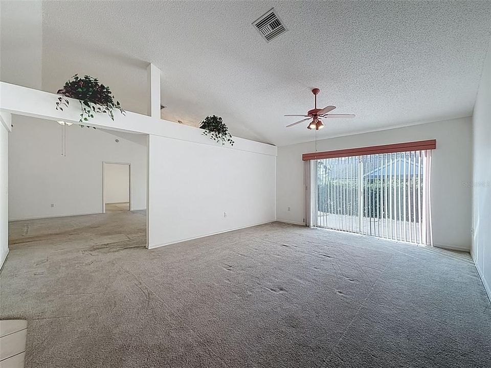 Active With Contract: $299,000 (3 beds, 2 baths, 1790 Square Feet)