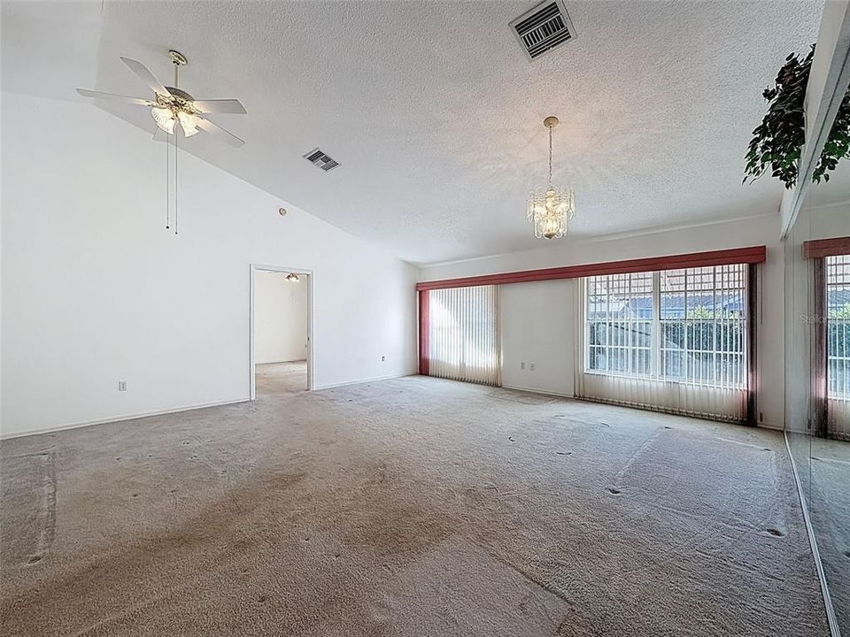 Active With Contract: $299,000 (3 beds, 2 baths, 1790 Square Feet)