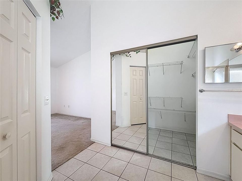 Active With Contract: $299,000 (3 beds, 2 baths, 1790 Square Feet)