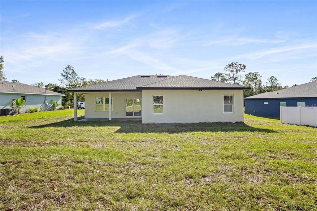 For Sale: $299,900 (4 beds, 2 baths, 1679 Square Feet)