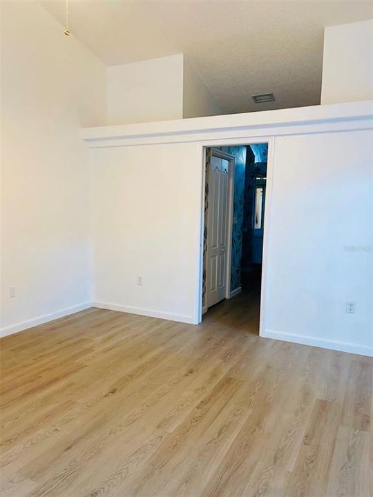 Active With Contract: $379,800 (3 beds, 2 baths, 1787 Square Feet)