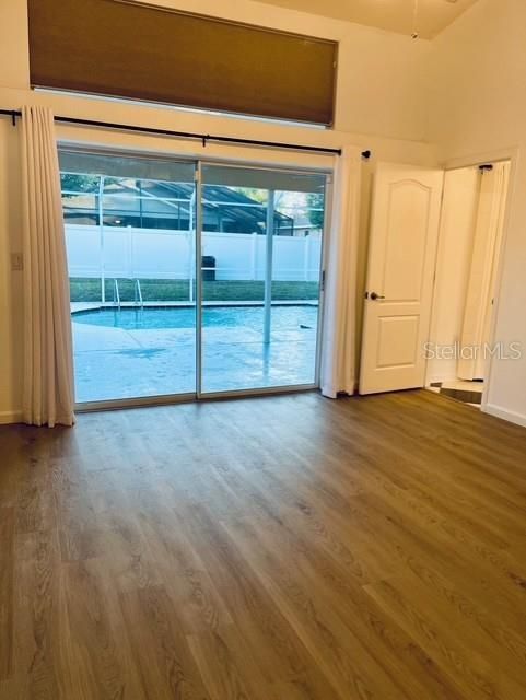 Active With Contract: $379,800 (3 beds, 2 baths, 1787 Square Feet)