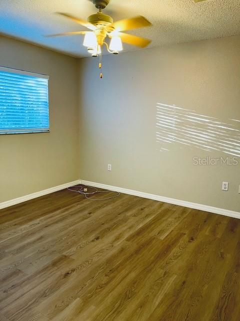 Active With Contract: $379,800 (3 beds, 2 baths, 1787 Square Feet)