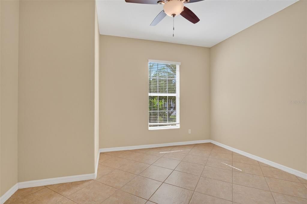 For Sale: $349,000 (2 beds, 2 baths, 1672 Square Feet)