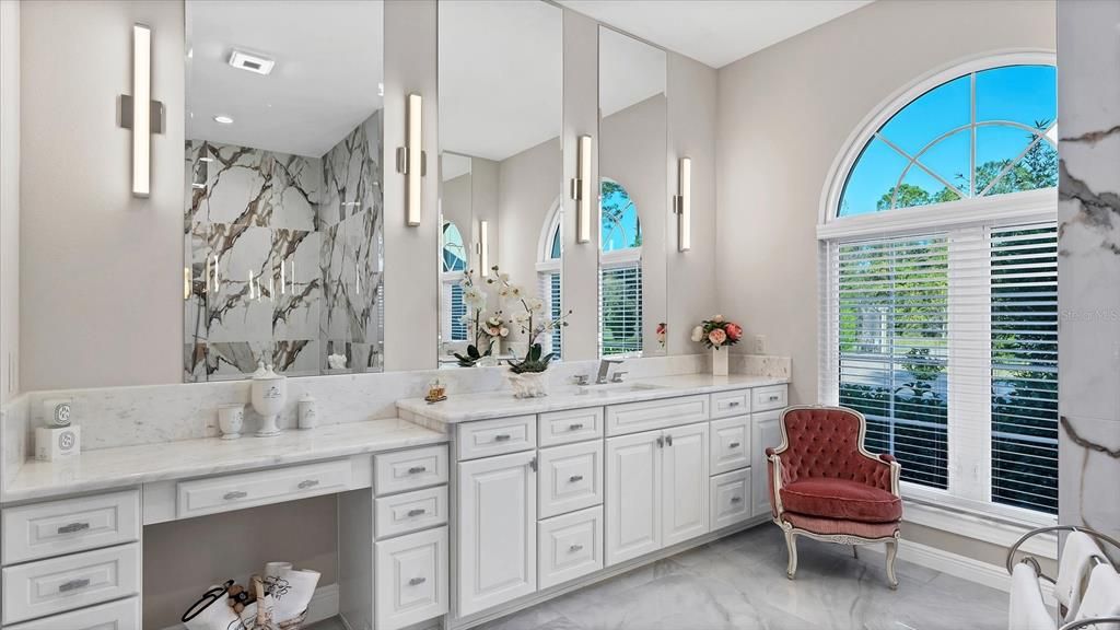 For Sale: $2,535,717 (5 beds, 5 baths, 5278 Square Feet)