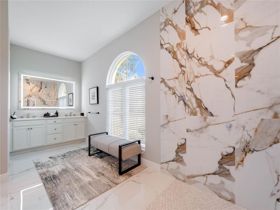 For Sale: $2,535,717 (5 beds, 5 baths, 5278 Square Feet)