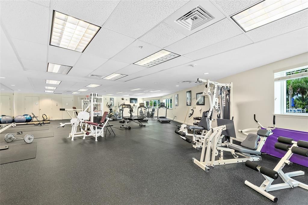 For Sale: $699,000 (3 beds, 3 baths, 2480 Square Feet)