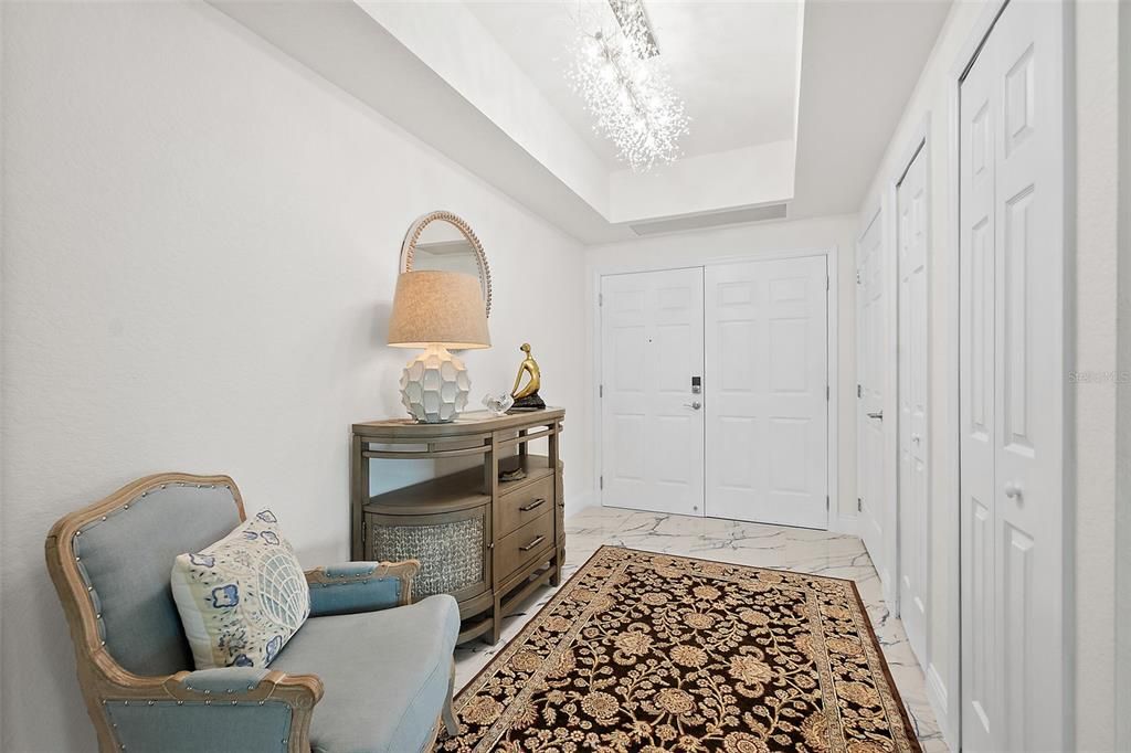 For Sale: $699,000 (3 beds, 3 baths, 2480 Square Feet)