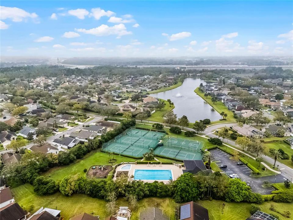 Под контрактом: $415,000 (3 спален, 2 ванн, 1560 Квадратных фут)