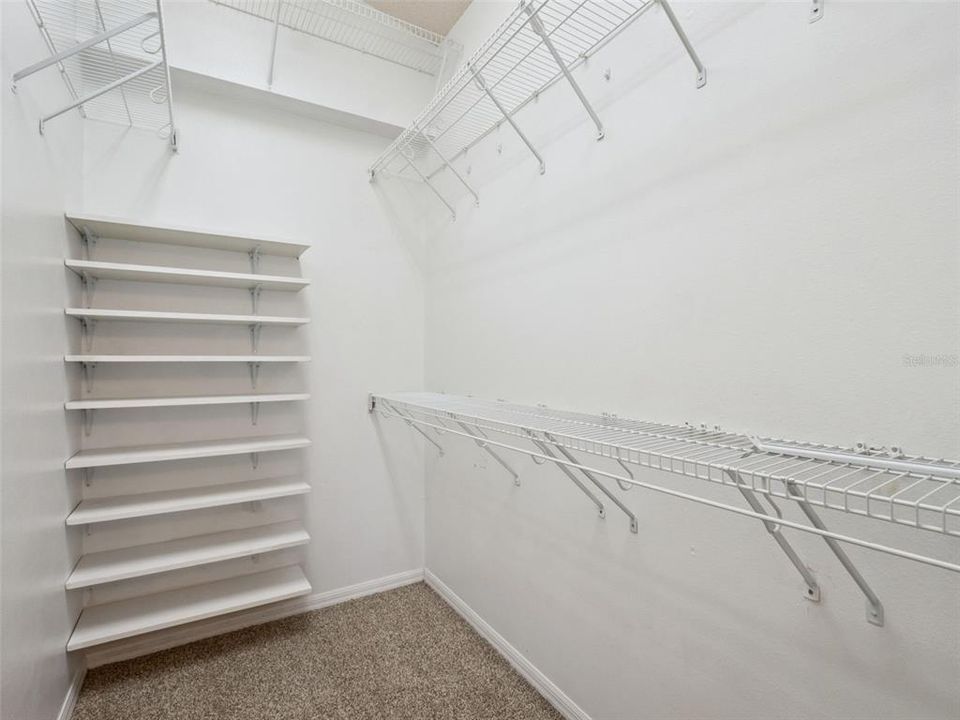 Под контрактом: $415,000 (3 спален, 2 ванн, 1560 Квадратных фут)