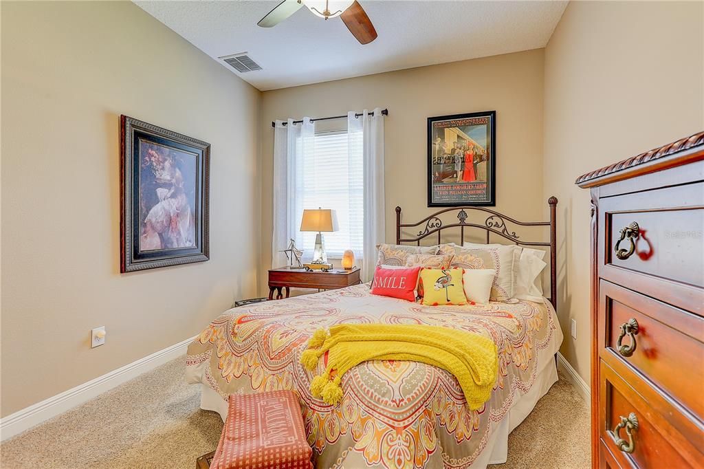 En Venta: $849,990 (4 camas, 3 baños, 3192 Pies cuadrados)