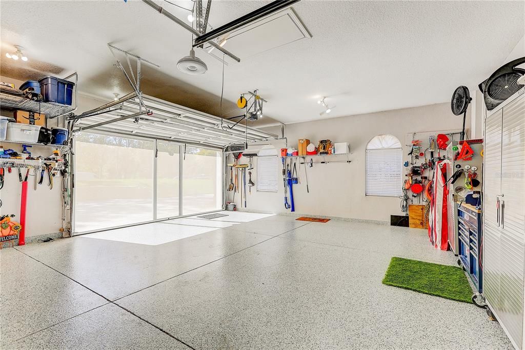 En Venta: $849,990 (4 camas, 3 baños, 3192 Pies cuadrados)