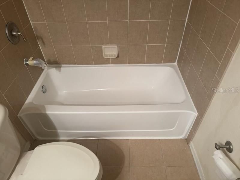 Под контрактом: $1,650 (1 спален, 1 ванн, 742 Квадратных фут)