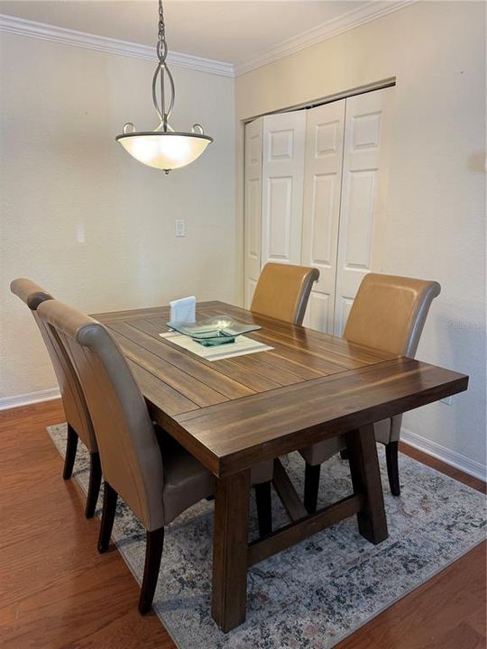 Под контрактом: $1,650 (1 спален, 1 ванн, 742 Квадратных фут)