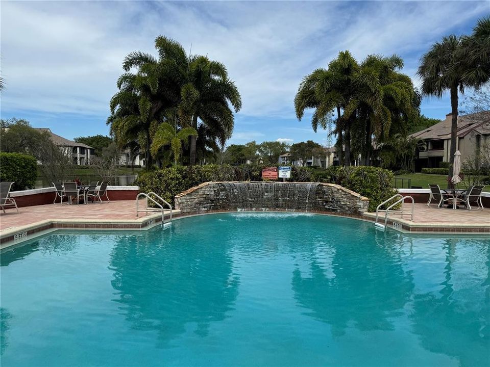 Под контрактом: $1,650 (1 спален, 1 ванн, 742 Квадратных фут)