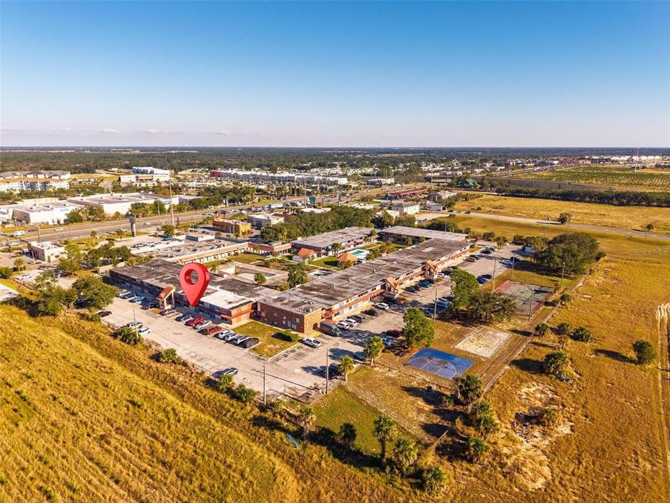 На продажу: $59,900 (1 спален, 1 ванн, 300 Квадратных фут)