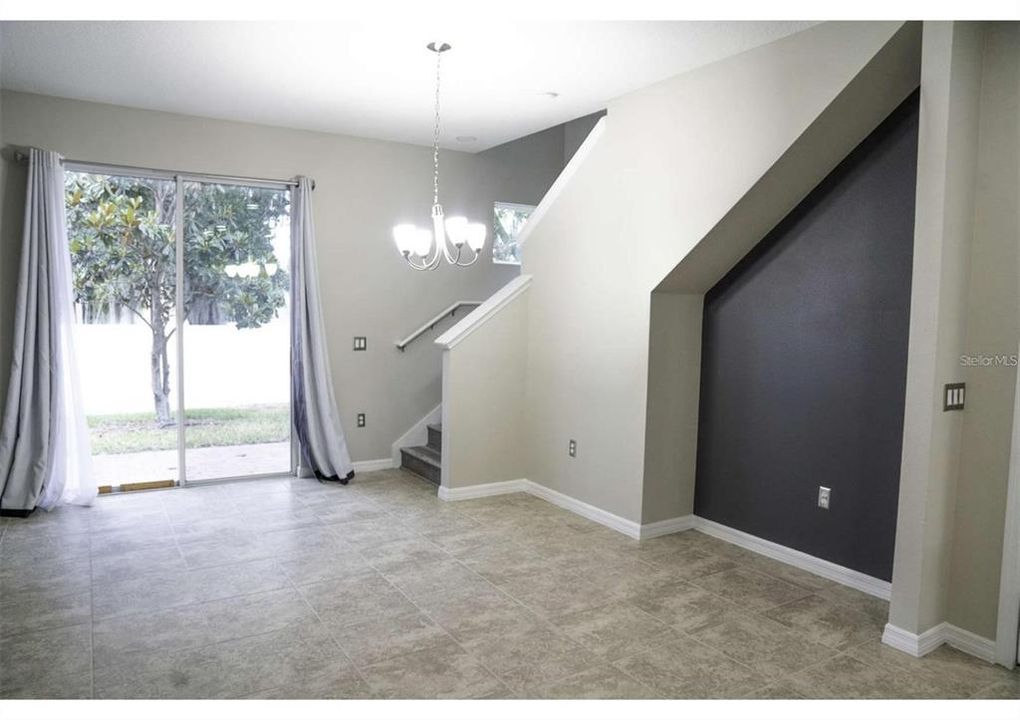 出租: $2,300 (3 贝兹, 2 浴室, 2122 平方英尺)