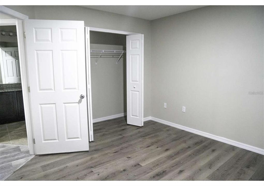 出租: $2,300 (3 贝兹, 2 浴室, 2122 平方英尺)