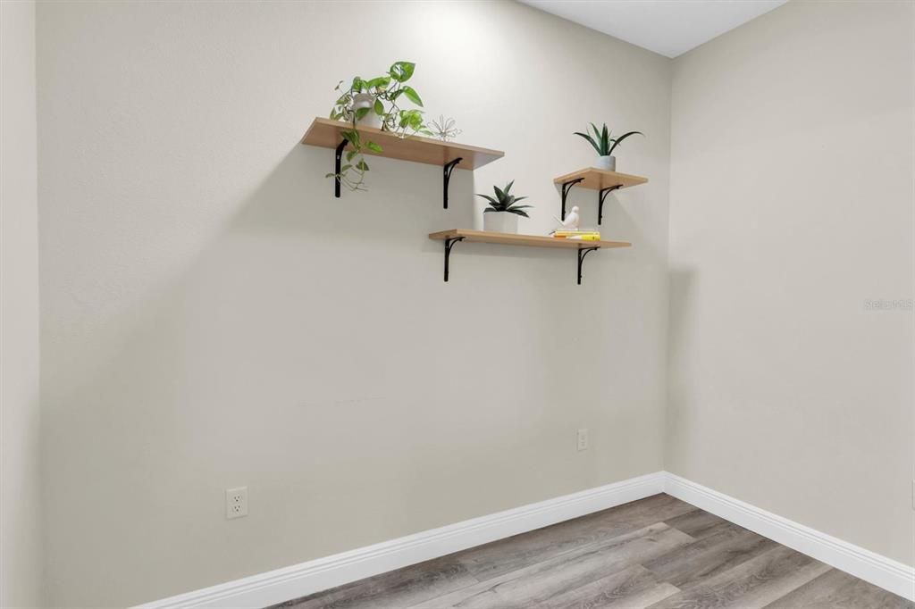 For Sale: $315,000 (2 beds, 2 baths, 1254 Square Feet)