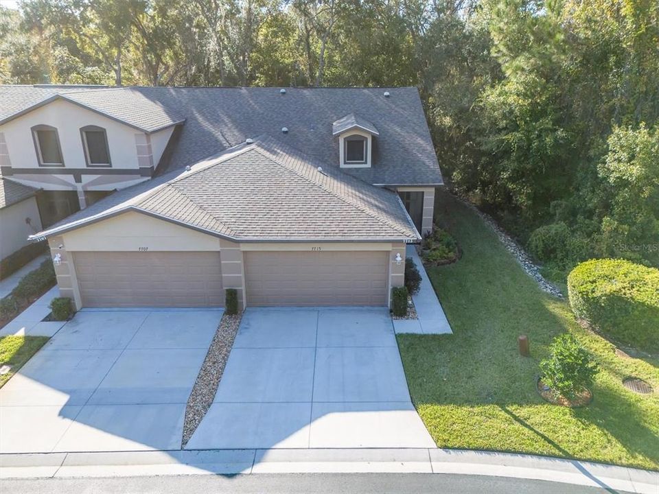 For Sale: $315,000 (2 beds, 2 baths, 1254 Square Feet)