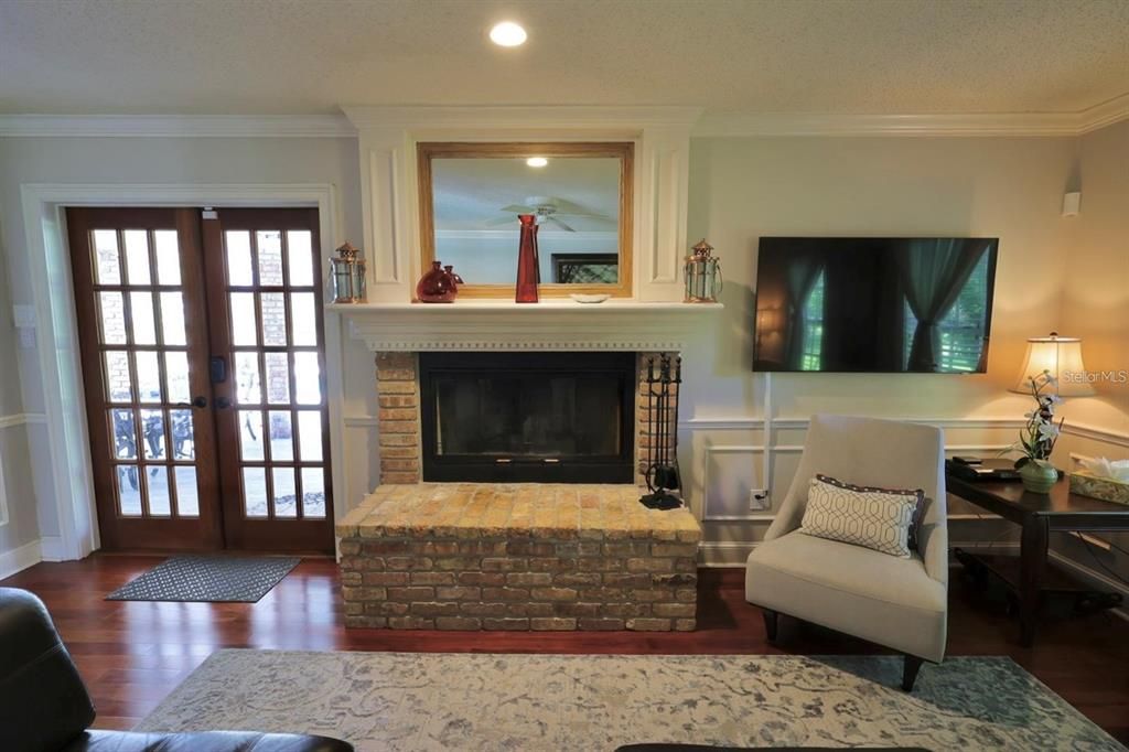 En Renta: $4,200 (4 camas, 2 baños, 2145 Pies cuadrados)