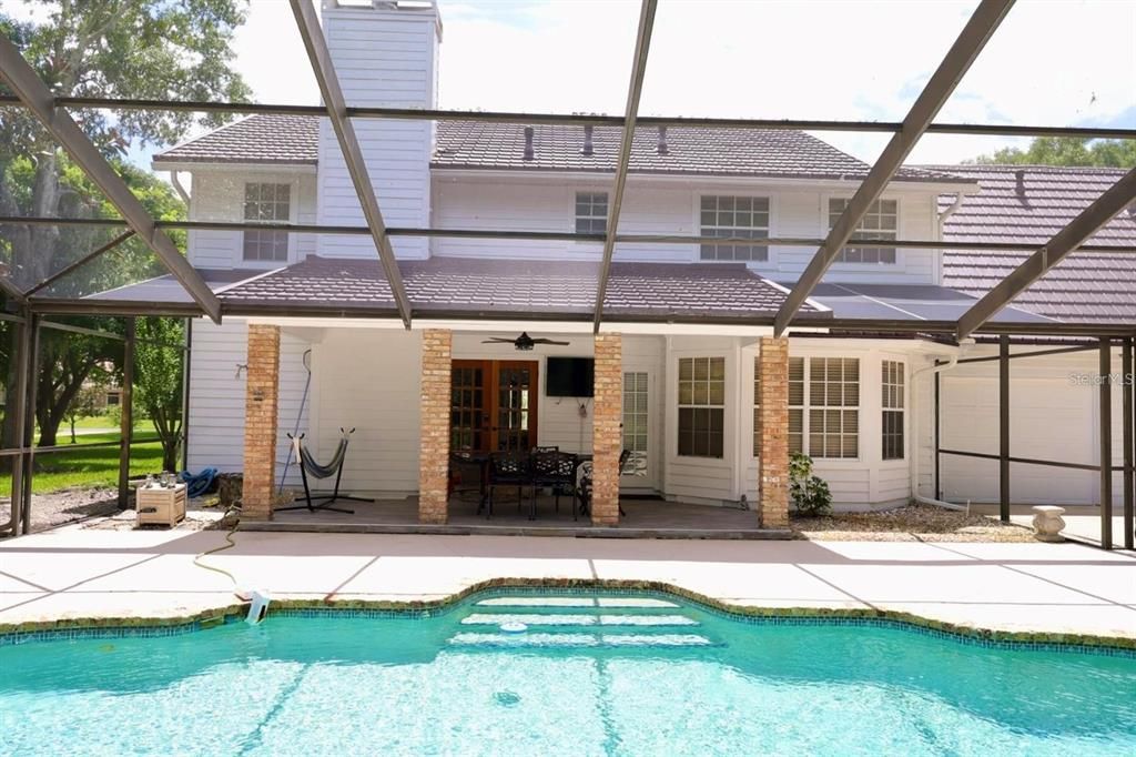 En Renta: $4,200 (4 camas, 2 baños, 2145 Pies cuadrados)