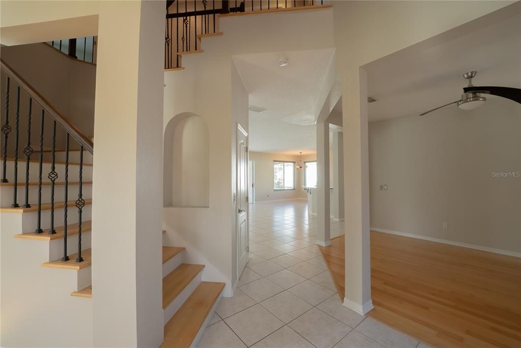 For Sale: $694,900 (5 beds, 3 baths, 3120 Square Feet)