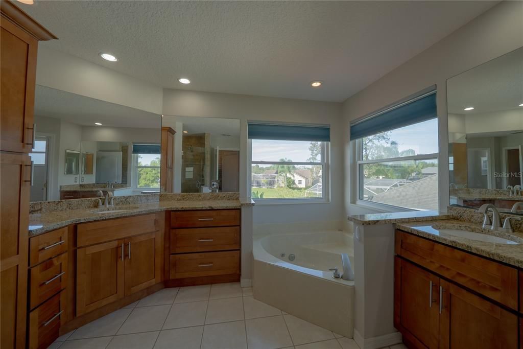 For Sale: $694,900 (5 beds, 3 baths, 3120 Square Feet)