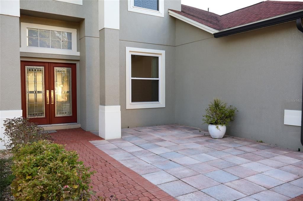 For Sale: $694,900 (5 beds, 3 baths, 3120 Square Feet)