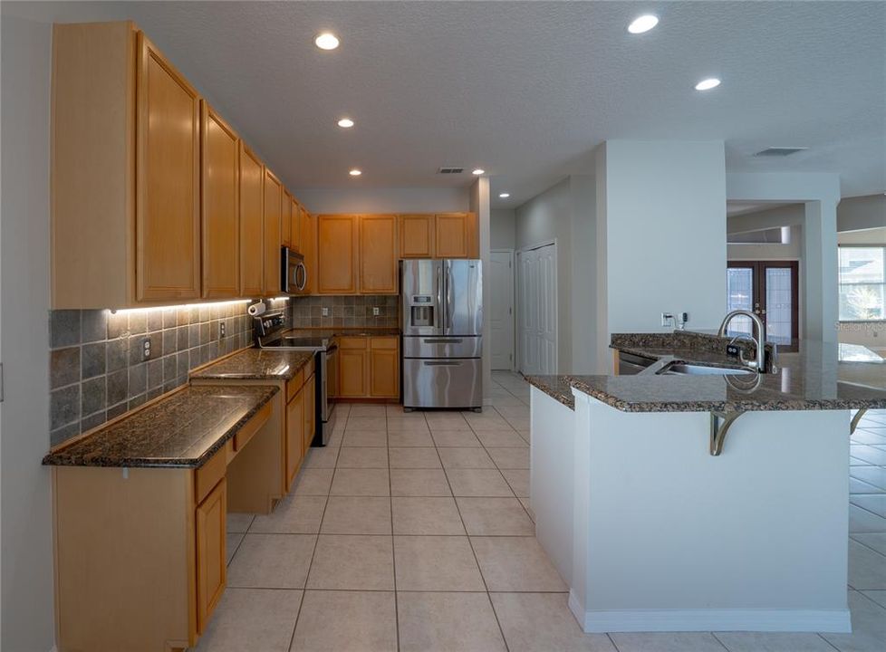 For Sale: $694,900 (5 beds, 3 baths, 3120 Square Feet)