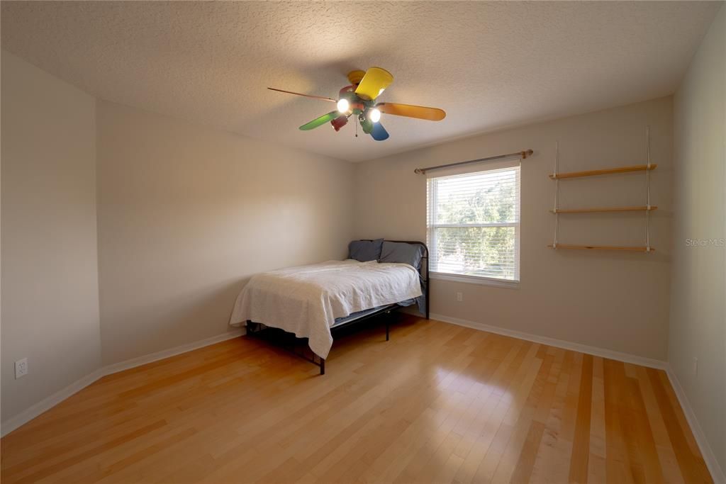 For Sale: $694,900 (5 beds, 3 baths, 3120 Square Feet)