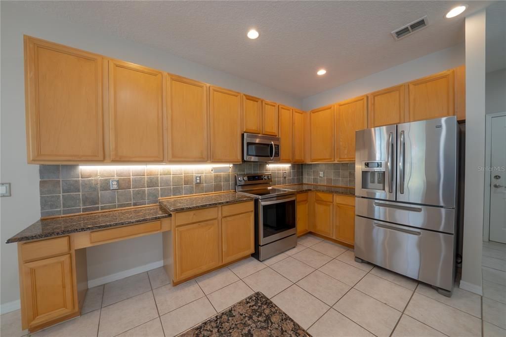 For Sale: $694,900 (5 beds, 3 baths, 3120 Square Feet)